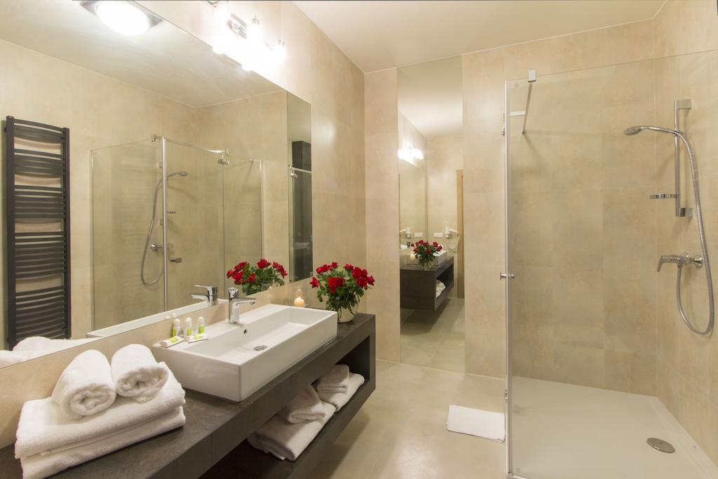 Hotel Notabene Швіднік Номер фото